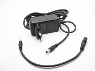 Napájací adaptér 6V/1.5A univerzálny